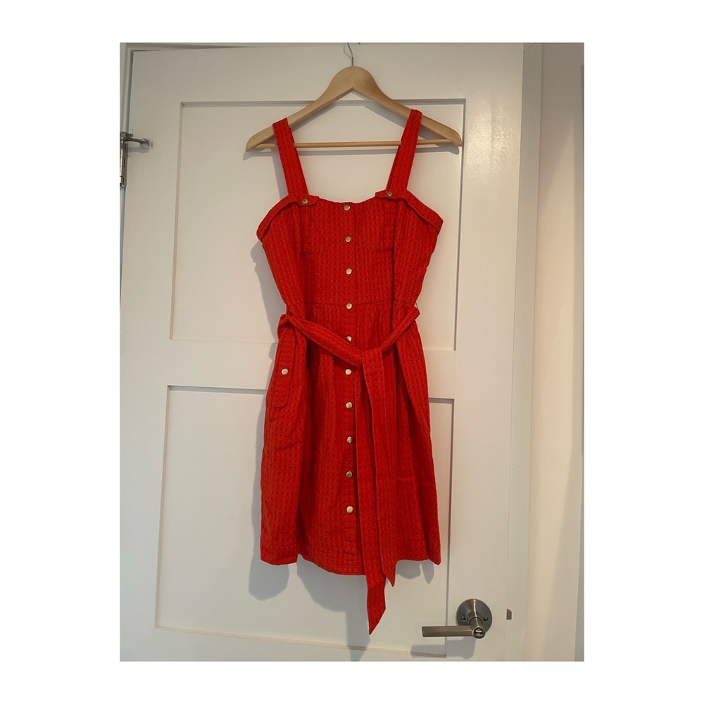Orange summer dress with gold snaps perfect for office, brunch and more.